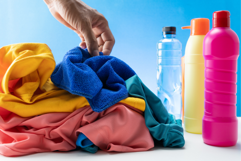 Using Laundry Perfume for Colored Clothes and Correct Application Methods